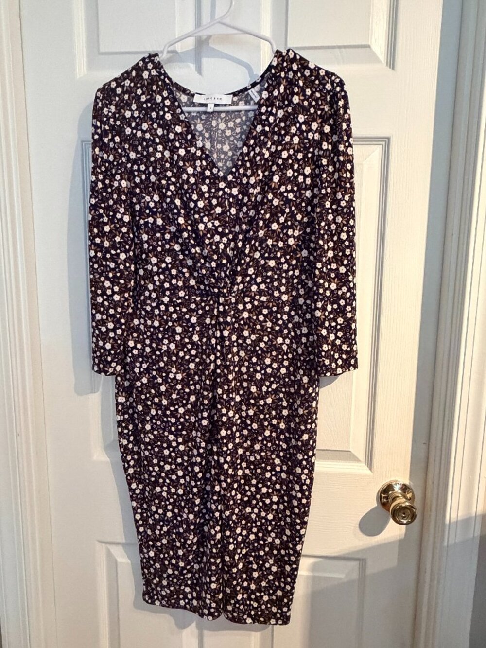Lark & Ro Floral Faux Wrap Dress | Long Sleeve V-Neck Midi Dress | Size L